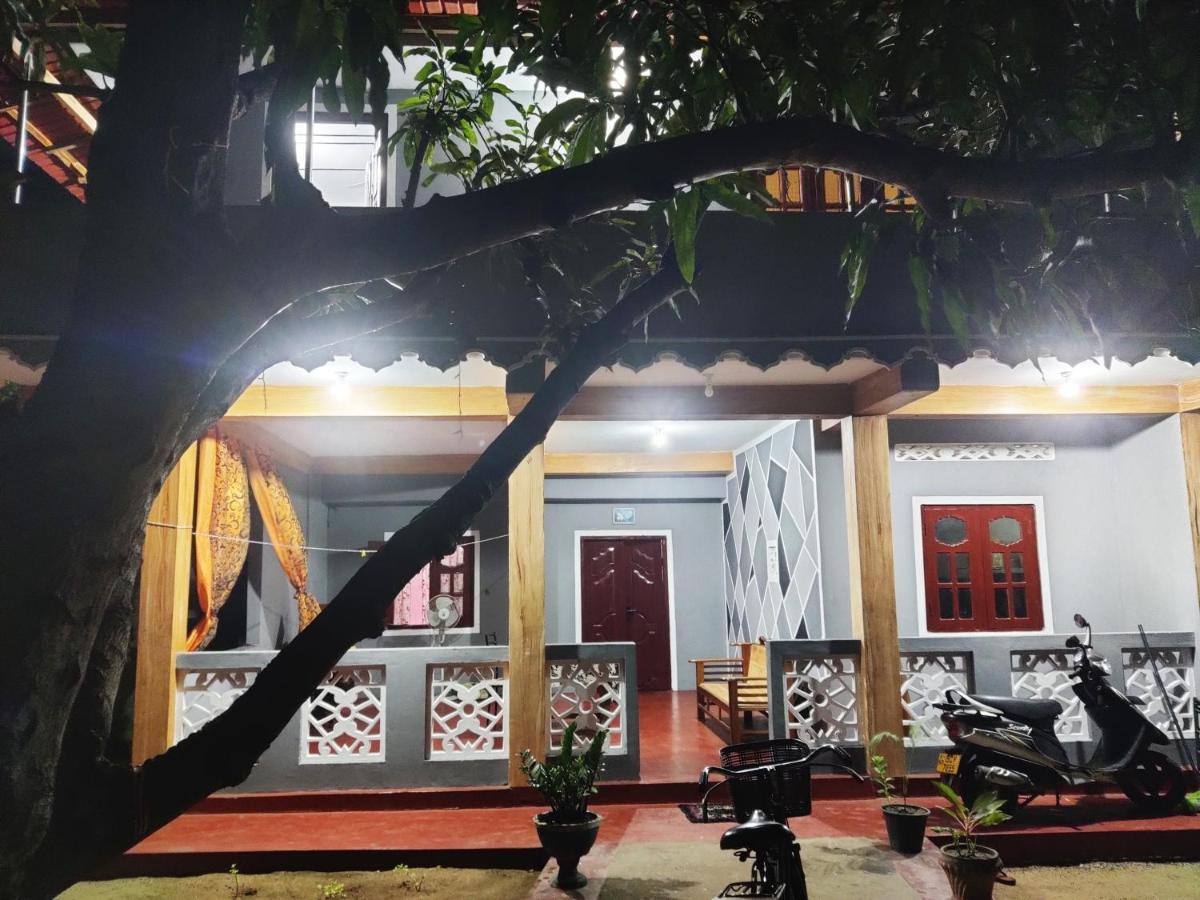 Enoch Guest House มันนาร์ ภายนอก รูปภาพ
