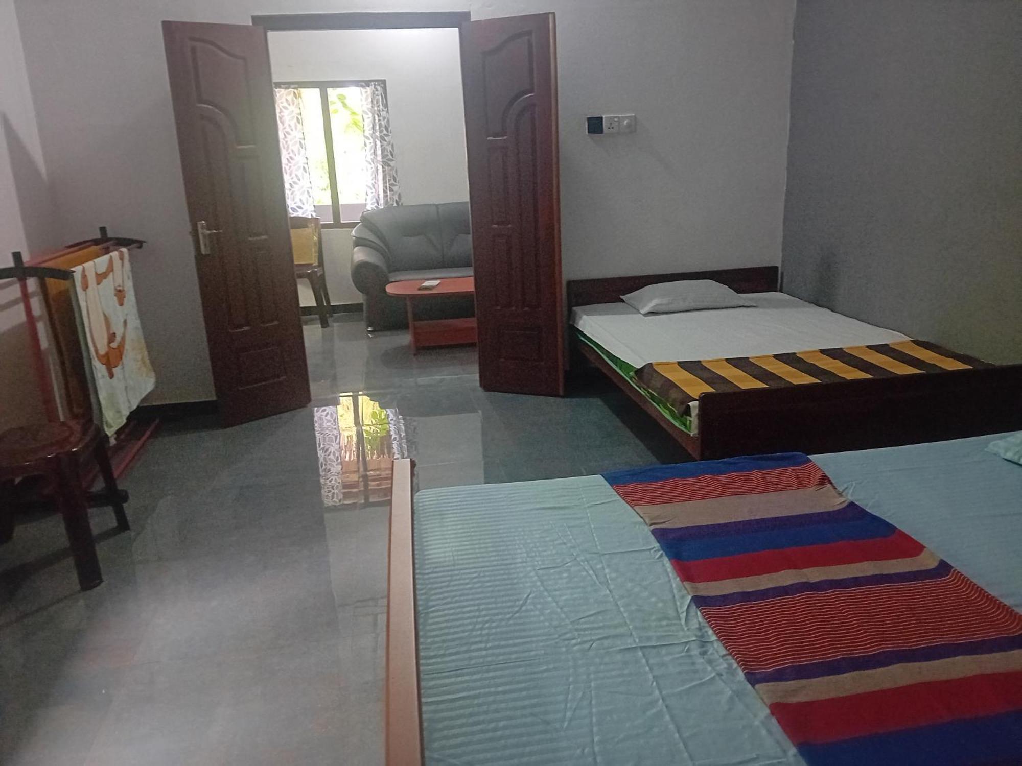 Enoch Guest House มันนาร์ ภายนอก รูปภาพ
